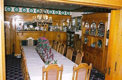 Oakenwald Terrace Hotel Chatfield Екстериор снимка